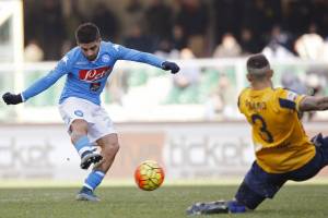 Serie A, il Napoli scatta in anticipo: sabato 19 alle 20.45 c’è la trasferta a Verona item-thumbnail