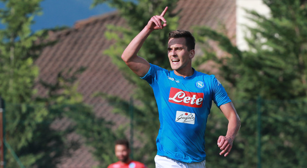 Napoli-Carpi 4-1 (live): Milik fa doppietta, Ounas cala il poker