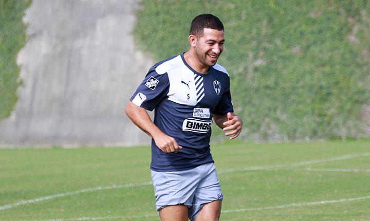 Walter Gargano torna a casa: ha firmato col Penarol Walter Gargano torna a casa: ha firmato col Penarol