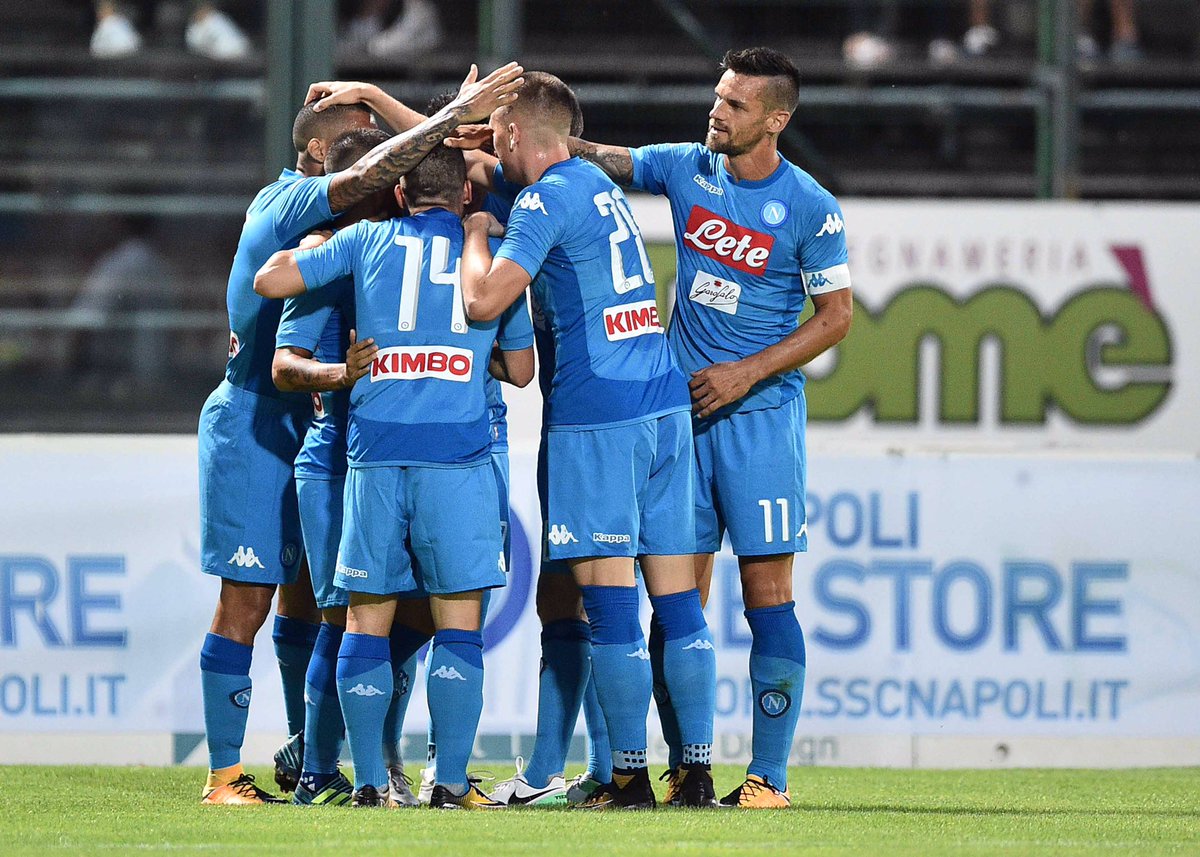 Napoli, vola basso: non siamo favoriti per lo scudetto. Firmo per il terzo posto e la Coppa Italia