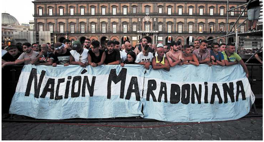 “Vince Napoli con la sua normalità” – Rassegna stampa sul flop di Maradona in piazza