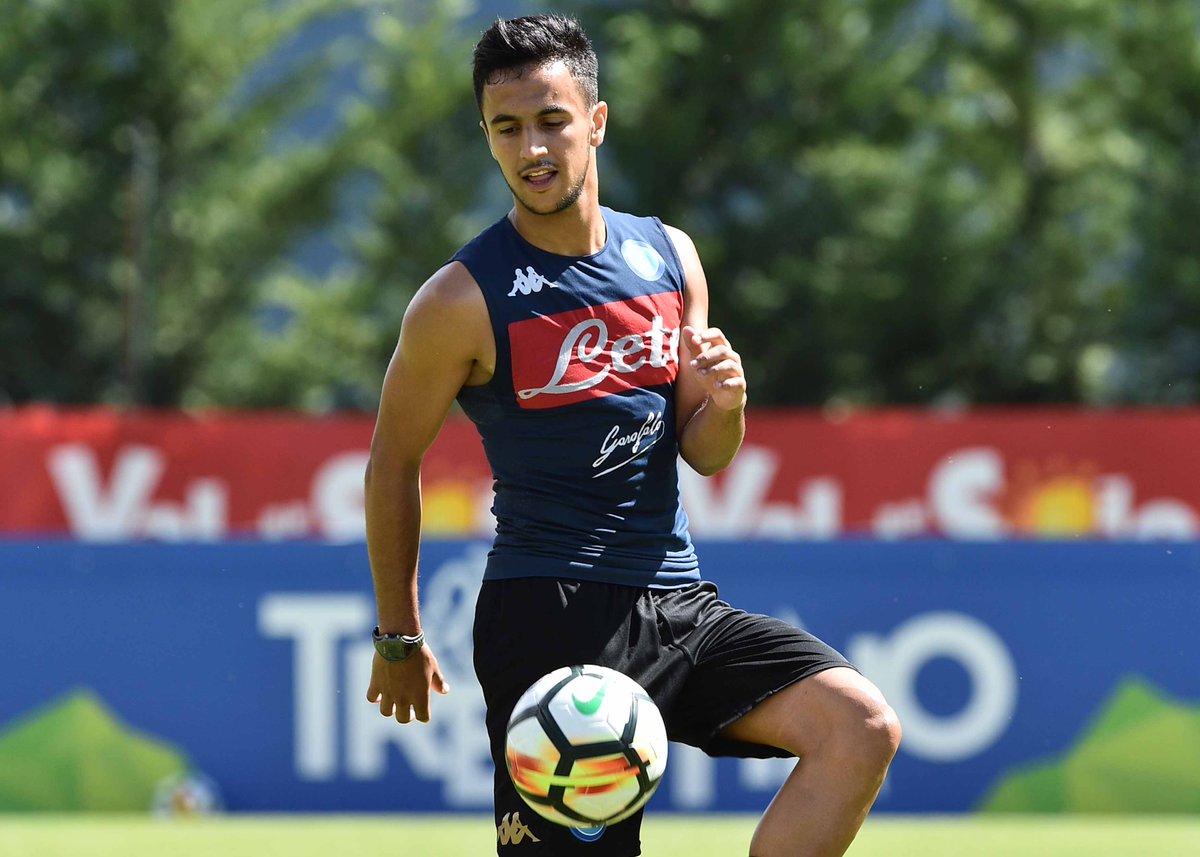 La “prima” di Mario Rui a Dimaro. Gol di Ounas nella partitella finita 1-0 La “prima” di Mario Rui a Dimaro. Gol di Ounas nella partitella finita 1-0