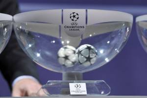 Il sorteggio di Champions League: Napoli contro Shakthar, Manchester City e Feyenoord item-thumbnail