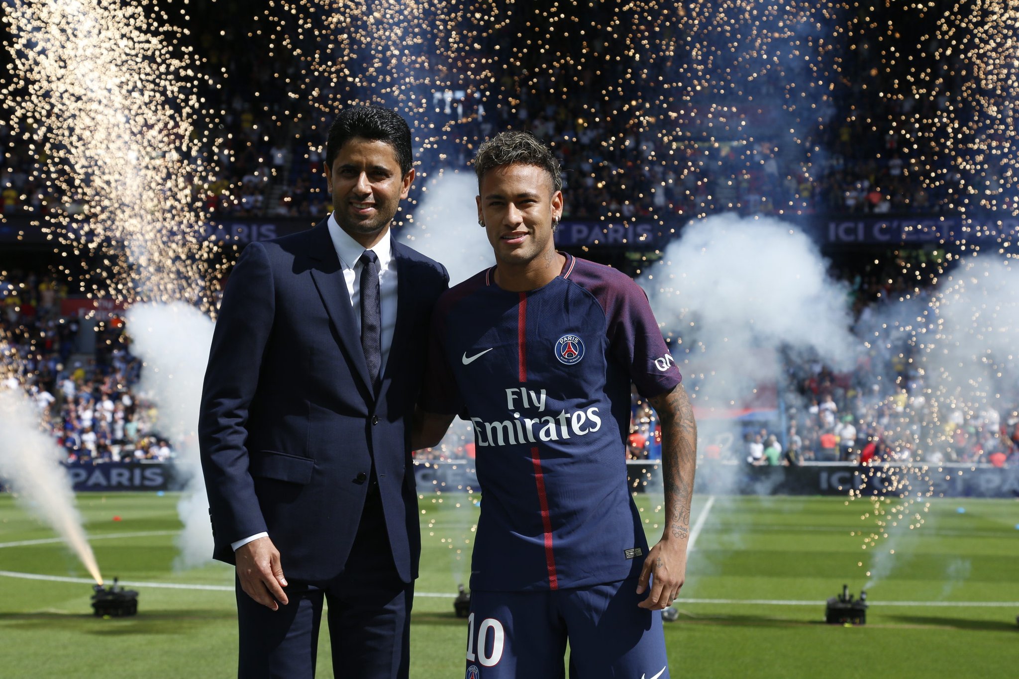 Un altro Neymar day al Parco dei Principi: «Parigi è magica, qui per fare la storia»