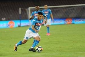 Ounas, l’estetica funzionale su misura per questo Napoli item-thumbnail
