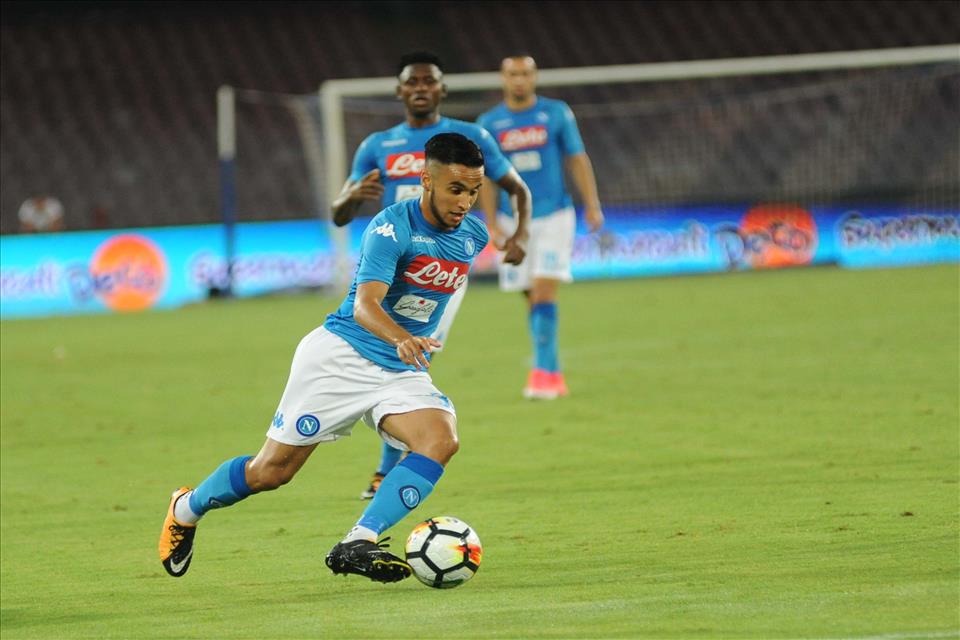 Ounas, l’estetica funzionale su misura per questo Napoli Ounas, l’estetica funzionale su misura per questo Napoli
