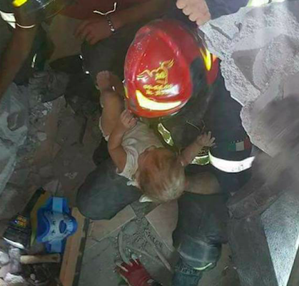 Terremoto Ischia, i social network fonti di notizie da opporre al giornalismo incendiario che ci invaderà Terremoto Ischia, i social network fonti di notizie da opporre al giornalismo incendiario che ci invaderà