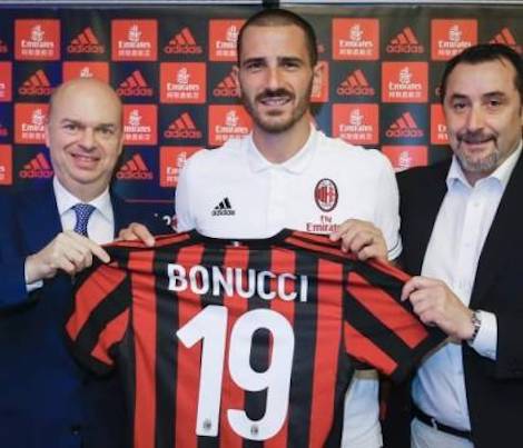 Il Milan non ha ancora trovato le fideiussioni per Biglia e Bonucci
