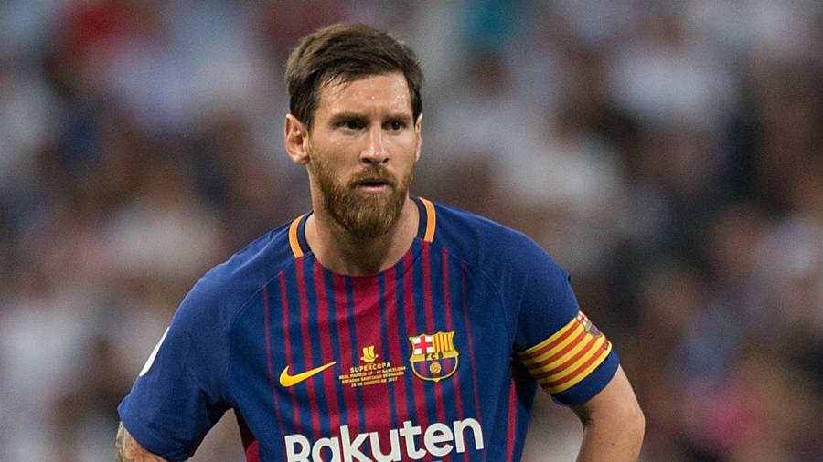 Messi: «Da tempo volevo giocare al San Paolo, conosco l’amore folle di Napoli per il calcio»