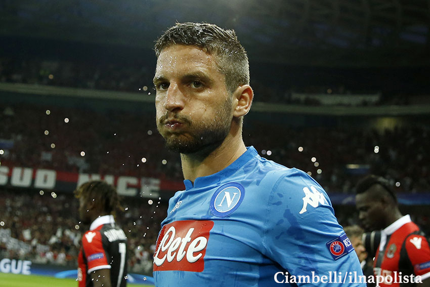 Mertens: «Napoli per lo scudetto, abbiamo una filosofia unica ma siamo vittime del nostro gioco»