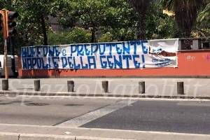 I fratelli Esposito volevano vendere orologi col logo del Napoli: «A Cannavaro il 5%» item-thumbnail
