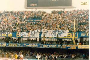 Lo stadio di Verona grida “scimmia” a ogni giocatore del Napoli annunciato dallo speaker item-thumbnail