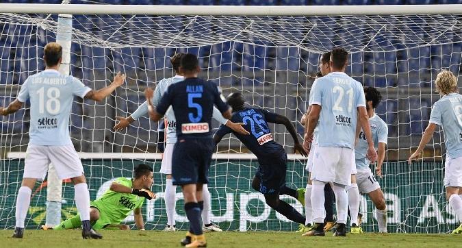 Lazio-Napoli 1-4, altra rimonta da favola: Sarri e i suoi a punteggio pieno