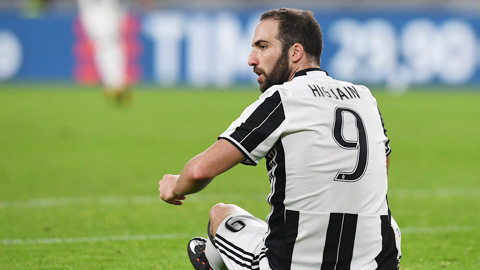 Allegri: «Higuain deve stare più sereno quando gioca queste partite, non a testa bassa»