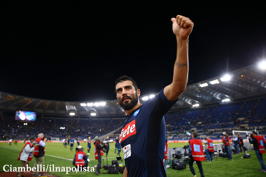 Napoli-Lazio, i convocati di Sarri: Albiol e Mertens sono a disposizione Napoli-Lazio, i convocati di Sarri: Albiol e Mertens sono a disposizione