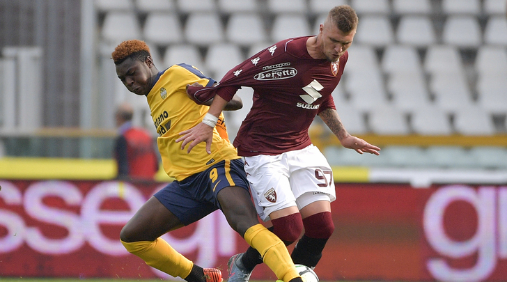 Caos Var in Torino-Verona: gol assegnato a Kean in dubbio fuorigioco