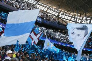 Napoli-Manchester City, vietate le cinture al San Paolo item-thumbnail
