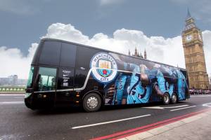 VIDEO – Il Manchester City accolto dai tifosi allo stadio prima del match col Napoli item-thumbnail