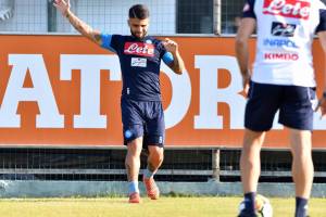 Napoli-Inter, i convocati di Sarri: Insigne c’è, ancora fuori Tonelli item-thumbnail