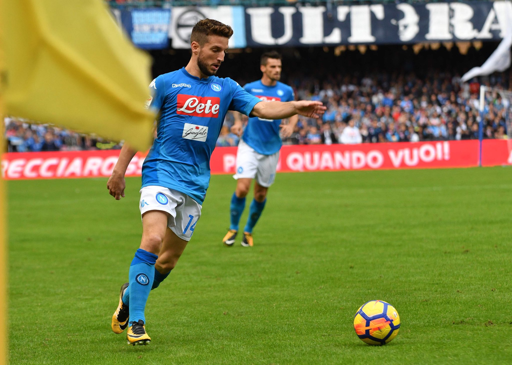 Mertens festeggia la 200esima in azzurro con il gol numero 80