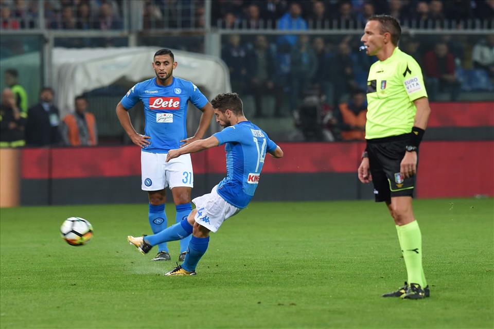 Il secondo gol di Mertens ci ha fatto dimenticare la sua punizione (che è un capolavoro)