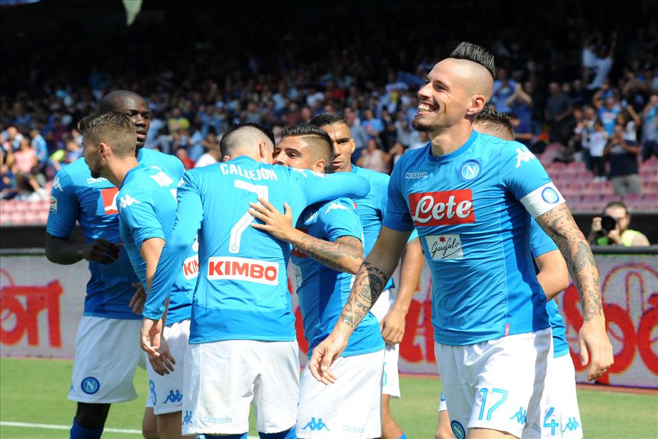 Contraddetti i soloni, il Napoli vince e fa divertire