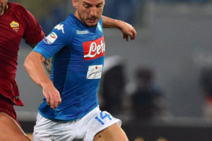 Premium: per l’ex arbitro De Marco, rigore negato al Napoli (fallo di Fazio su Mertens) item-thumbnail