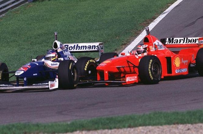 Villeneuve racconta il Mondiale di Formula Uno vinto vent’anni fa su Schumacher Villeneuve racconta il Mondiale di Formula Uno vinto vent’anni fa su Schumacher