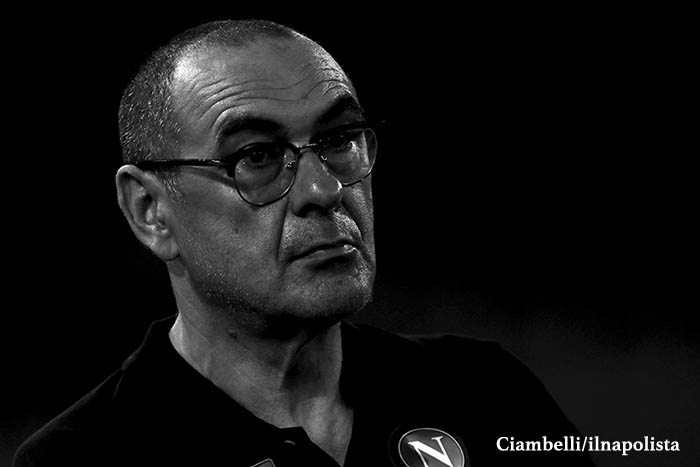 Dietro il silenzio di Sarri su Inter-Juve e Orsato (il mutismo della società)