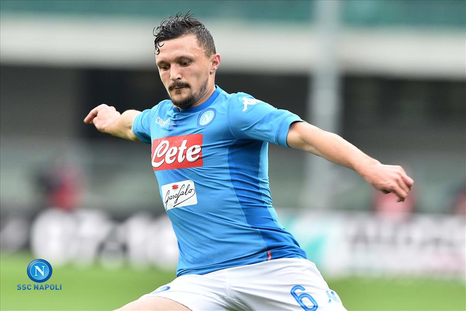 Mario Rui êsse vuluto cummannarl’isso, Mertens me parette stanco