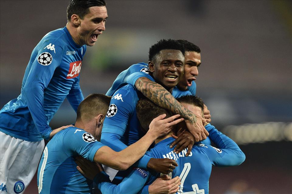 Napoli-Shaktar 3-0, pagelle / Sostanza e materia per una prestazione di sofferenza testarda