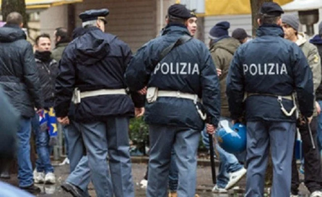37 daspo a tifosi campani