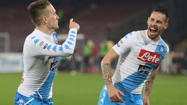 Zielinski: «Il mio modello è Hamsik, il Napoli ha imparato a vincere le gare sporche»