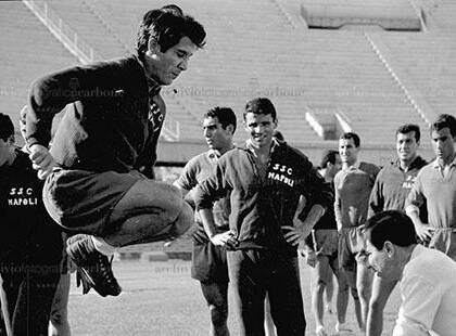 Sportweek ricorda Napoli Juve del 1968, una delle risse più clamorose nella storia della Serie A