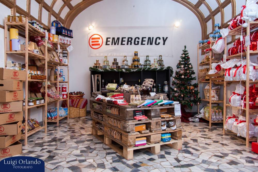 Spazio Natale Emergency: una mostra fotografica per fondere arte e solidarietà