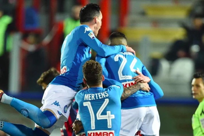 cronaca tifoso crotone-napoli