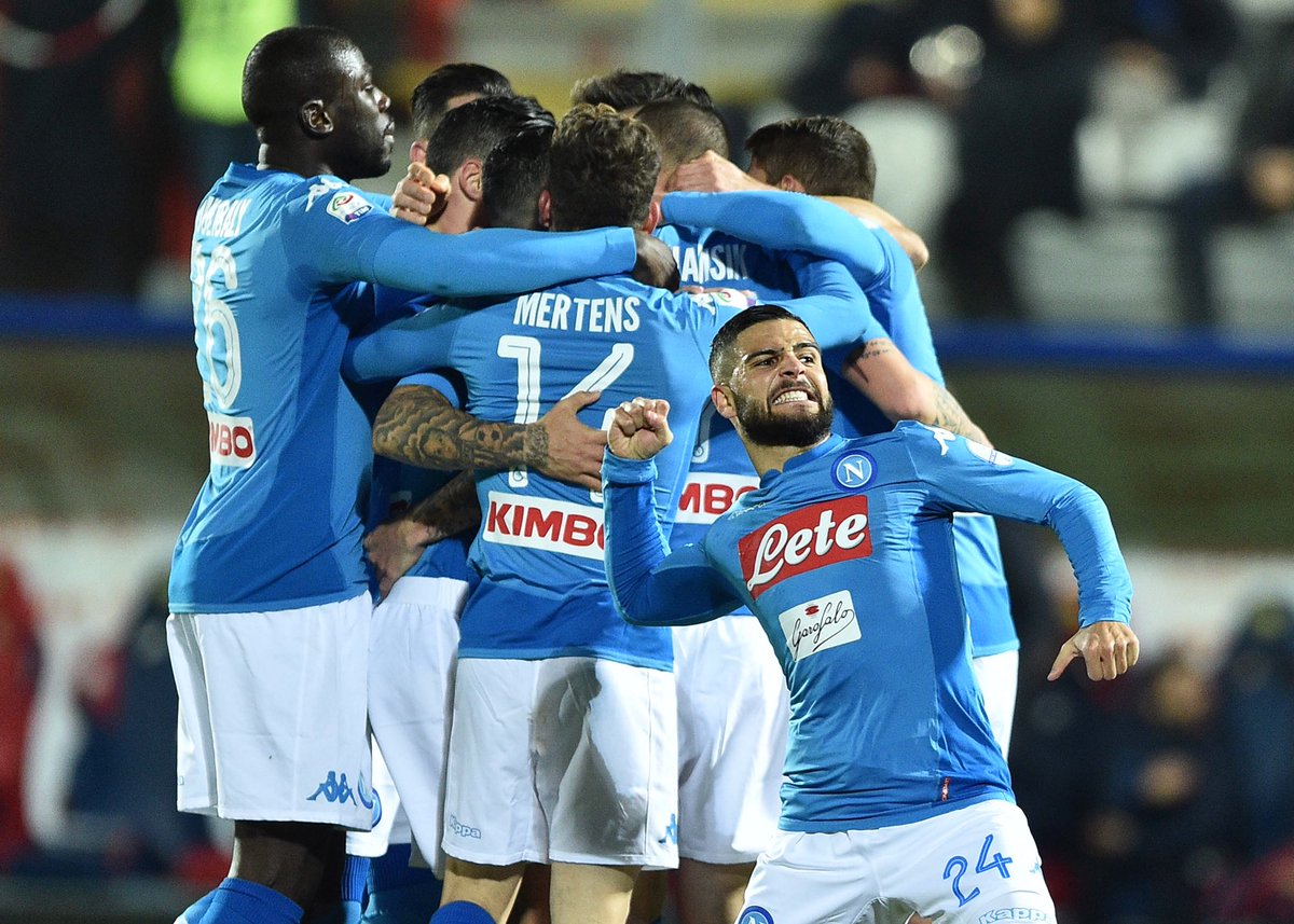 Napoli sempre più concreto: vince 1-0 a Crotone ed è campione d’inverno