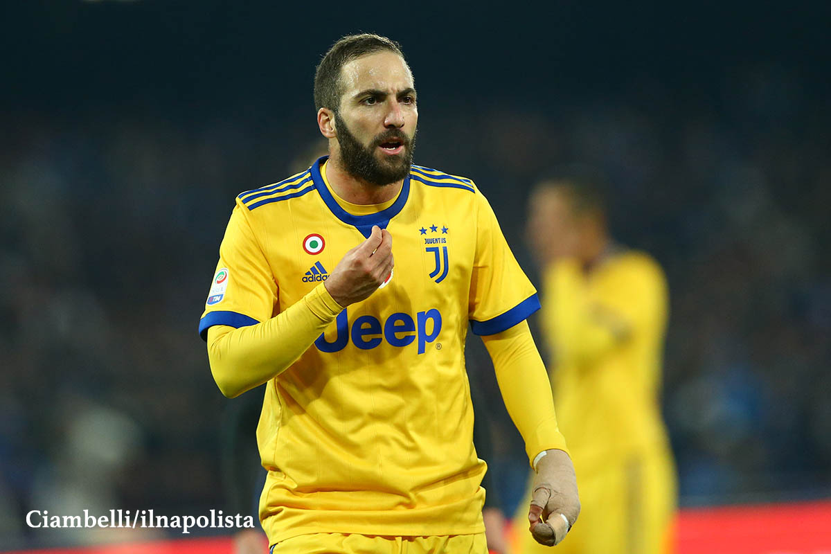Higuain: «A Napoli una Juventus umile, io parlo solo in campo»