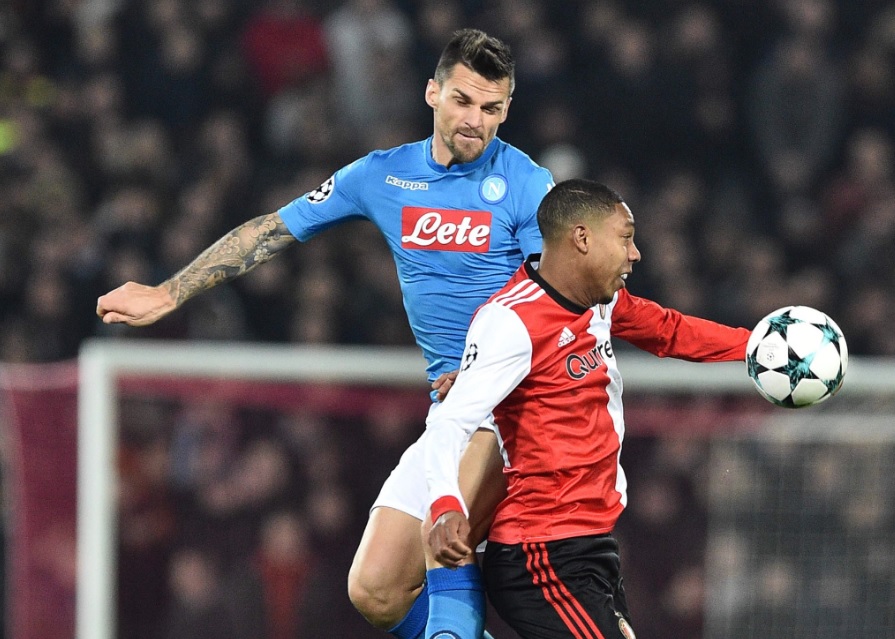 Feyenoord-Napoli 2-1, notte da incubo a Rotterdam: sarà Europa League Feyenoord-Napoli 2-1, notte da incubo a Rotterdam: sarà Europa League