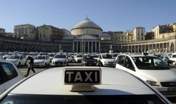 taxi napoli capodanno