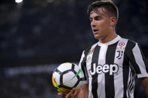 Dybala batte la Lokomotiv Mosca 2-1