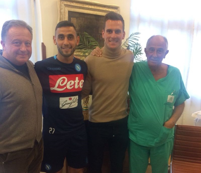 La chiarezza del Napoli su Milik e Ghoulam: un mese (almeno) prima del ritorno in campo