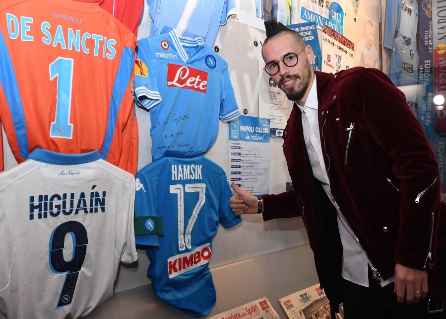 Hamsik, la maglia del record al Mann: «Bello essere nella storia del Napoli, il gruppo crede allo scudetto»