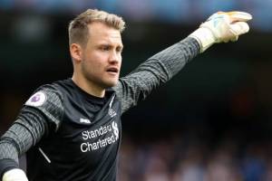 Corsa a tre per sostituire Reina? Contatti per Mignolet item-thumbnail