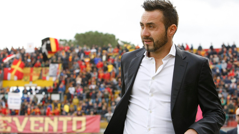 De Zerbi: Scudetto? « La Juve è più abituata a vincere, ma il Napoli ha più entusiasmo» De Zerbi: Scudetto? « La Juve è più abituata a vincere, ma il Napoli ha più entusiasmo»