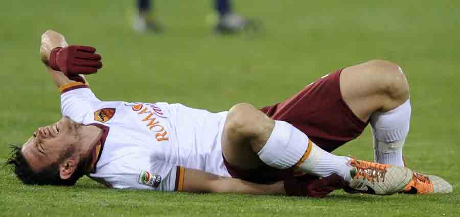 Ghoulam, la (possibile) ricaduta un anno dopo il caso-Florenzi