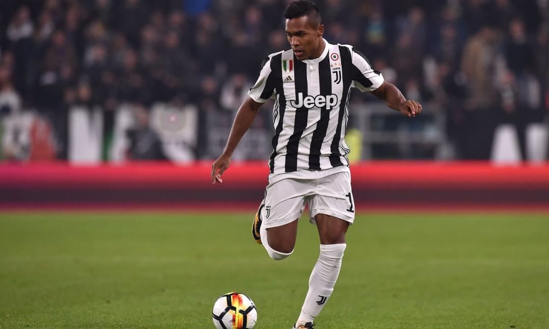 La Juventus recupera Alex Sandro: tampone negativo