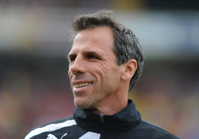 Zola: “Napoli supporti Ancelotti”