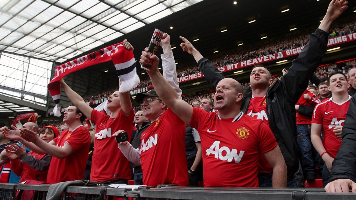 Il Manchester United ha chiesto ai suoi tifosi di migliorare l’atmosfera ad Old Trafford