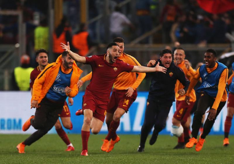 Faccio il tifo per il Napoli, e ieri sera ho esultato con mio figlio romanista all’Olimpico Faccio il tifo per il Napoli, e ieri sera ho esultato con mio figlio romanista all’Olimpico